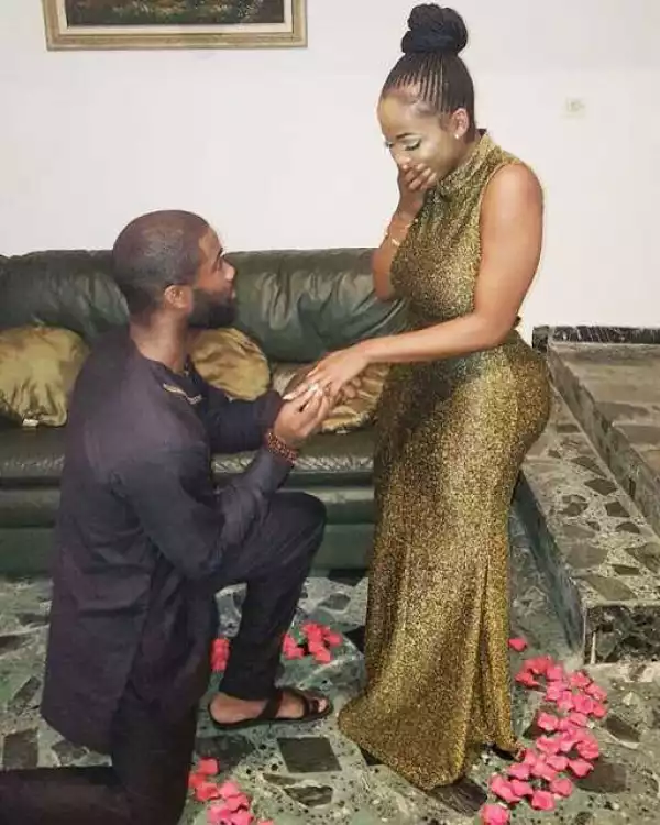 Man Flies In From Liberia To Propose ToHis Nigerian Fiancee On New Year